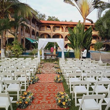 Hotel Hf Hacienda San Francisco Puente Nacional Exteriör bild