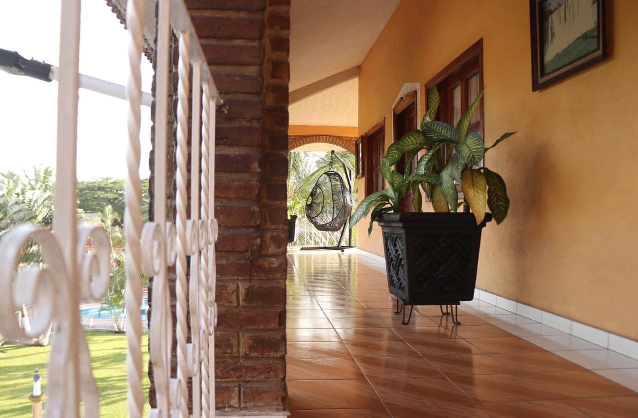 Hotel Hf Hacienda San Francisco Puente Nacional Exteriör bild