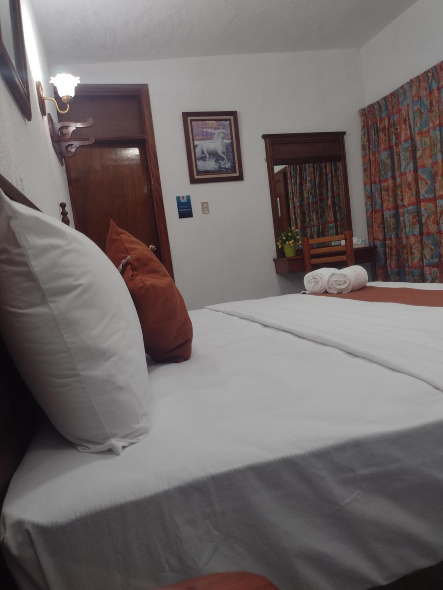 Hotel Hf Hacienda San Francisco Puente Nacional Rum bild