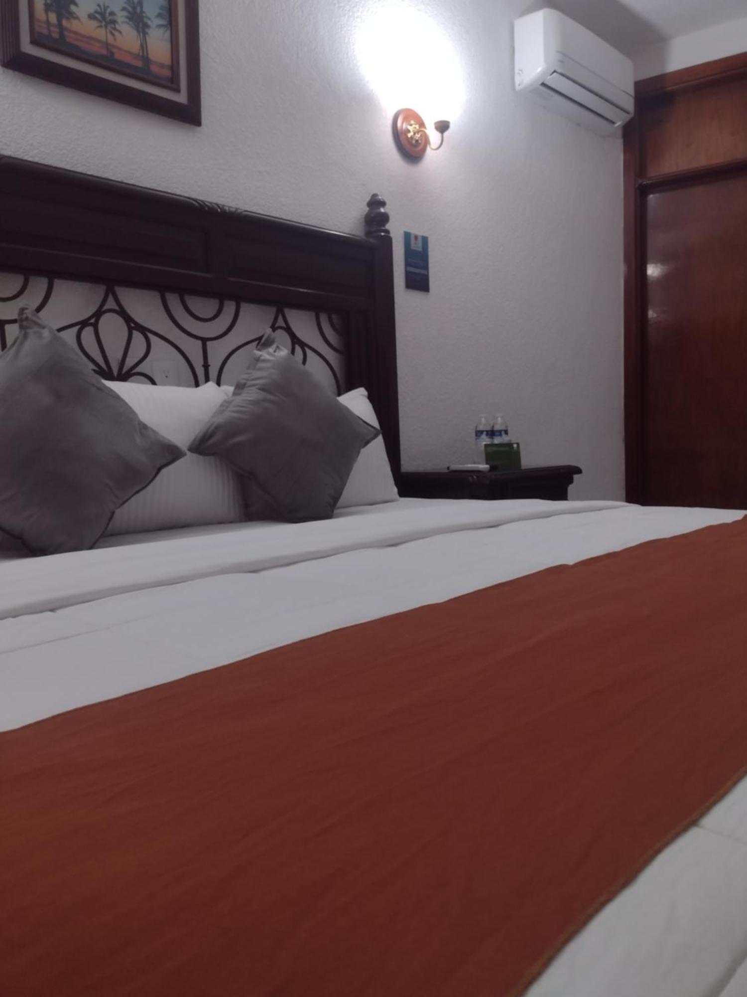 Hotel Hf Hacienda San Francisco Puente Nacional Rum bild