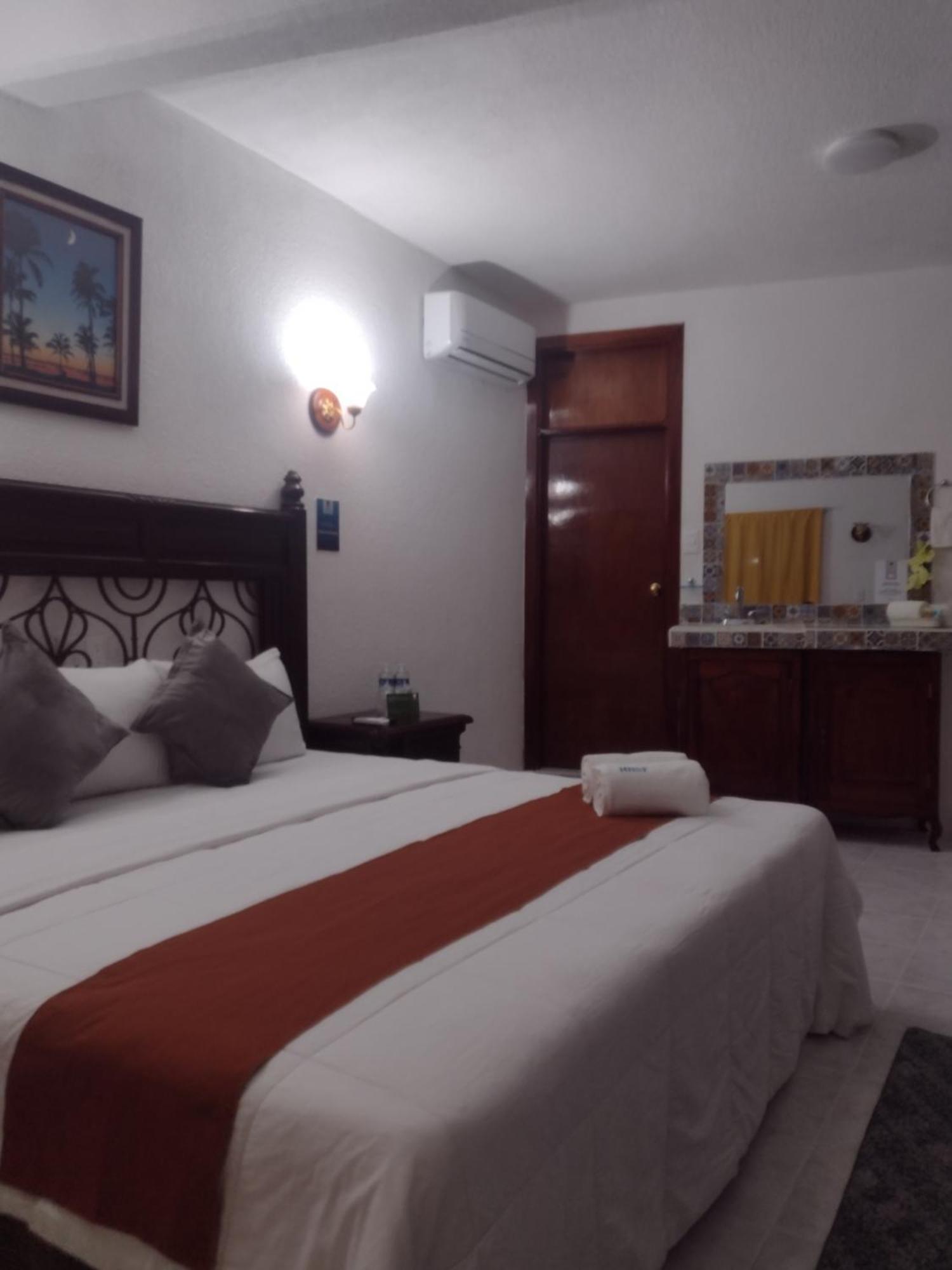 Hotel Hf Hacienda San Francisco Puente Nacional Rum bild