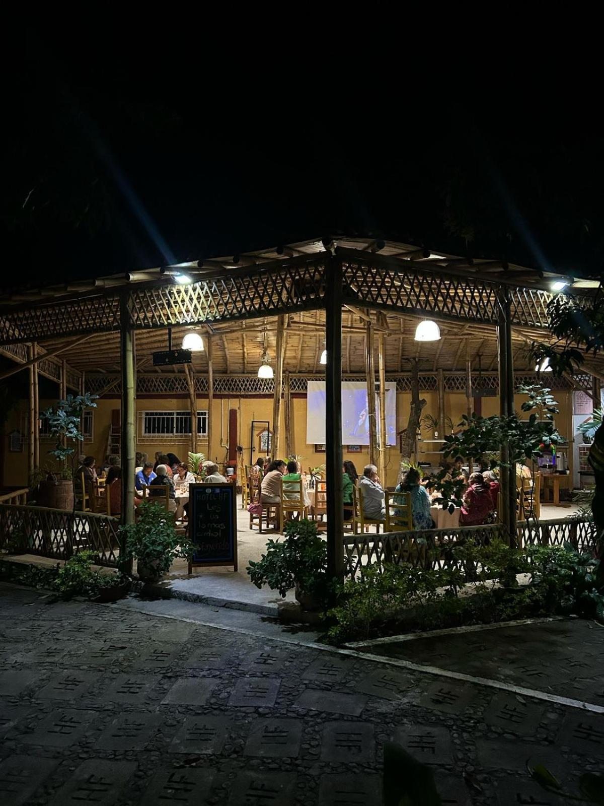 Hotel Hf Hacienda San Francisco Puente Nacional Exteriör bild